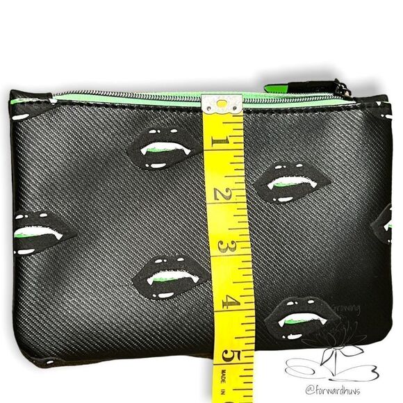 Bundle Sale 3 for $15 | Ipsy Bag | Wicked Vampire Lips - Picture 8 of 10